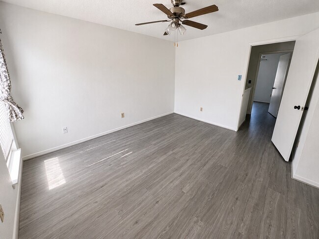 Building Photo - 11685 Alief Clodine Rd