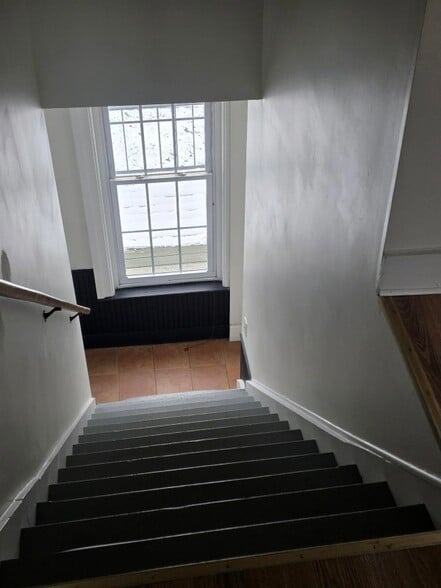 Building Photo - 115 Prospect St