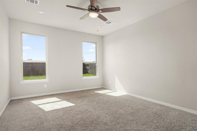 Building Photo - 2410 Table Rock Ct