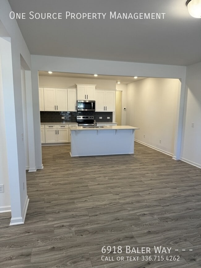 Building Photo - 6918 Baler Wy