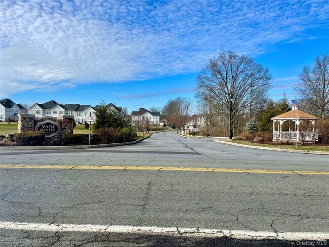 Building Photo - 141 Meadow View Dr