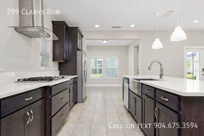 Building Photo - 299 Clarys Run