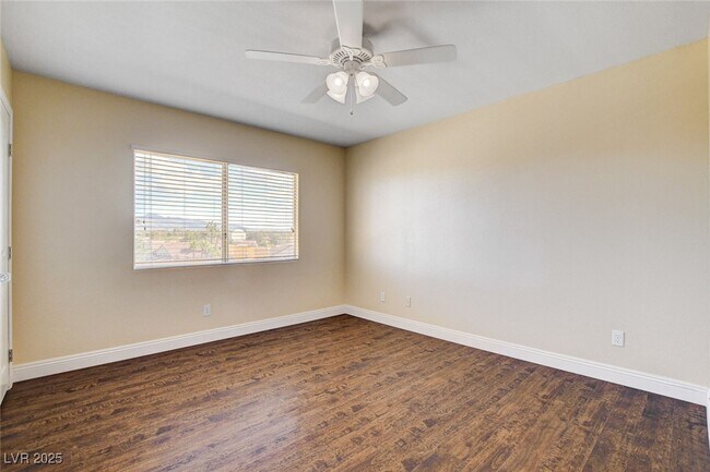 Building Photo - 2707 Mallard Landing Ave