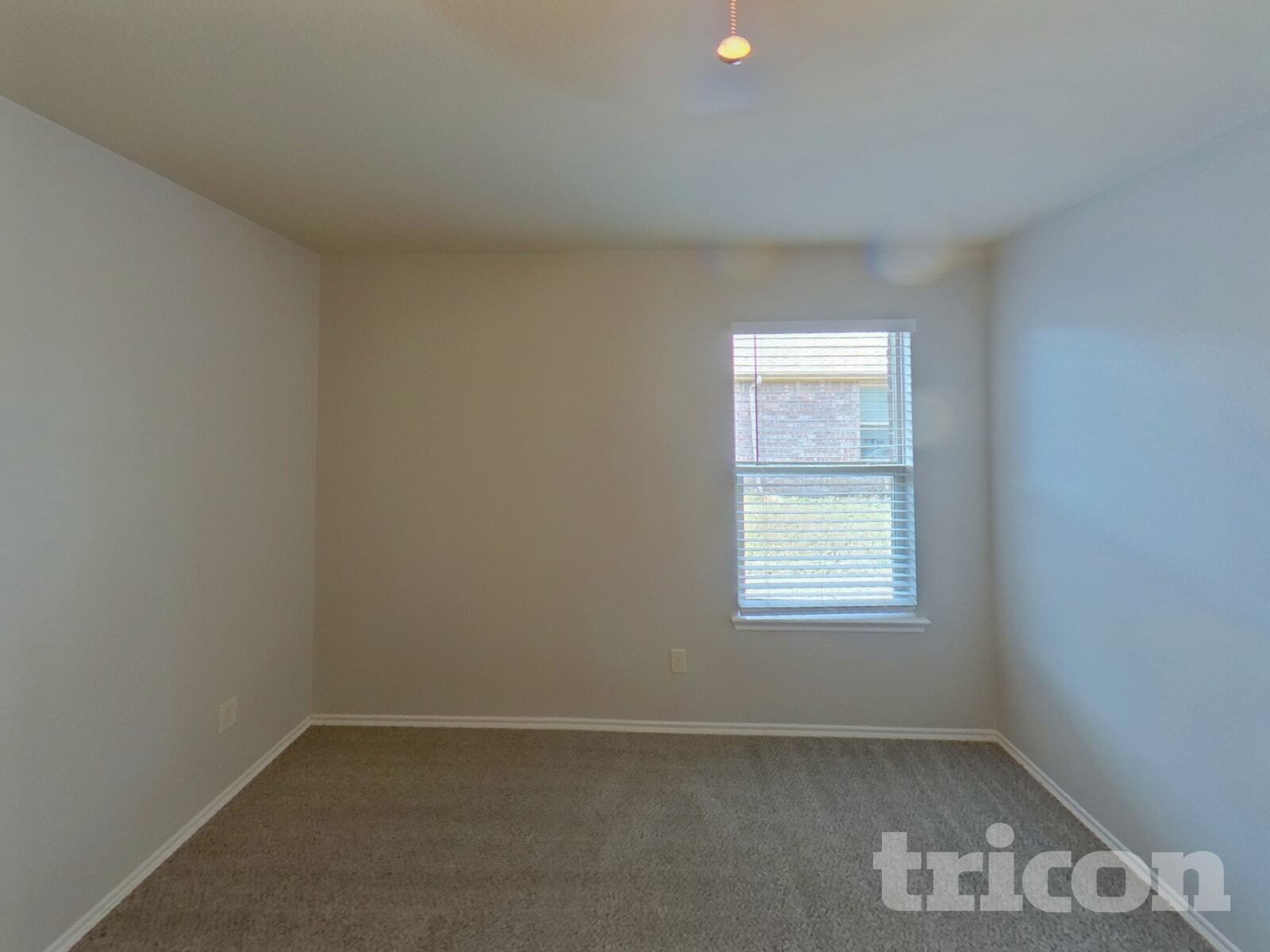 Building Photo - 336 Carlyle St