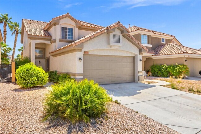 Building Photo - Completely Remodeled Modern 3 Bedroom Prop...