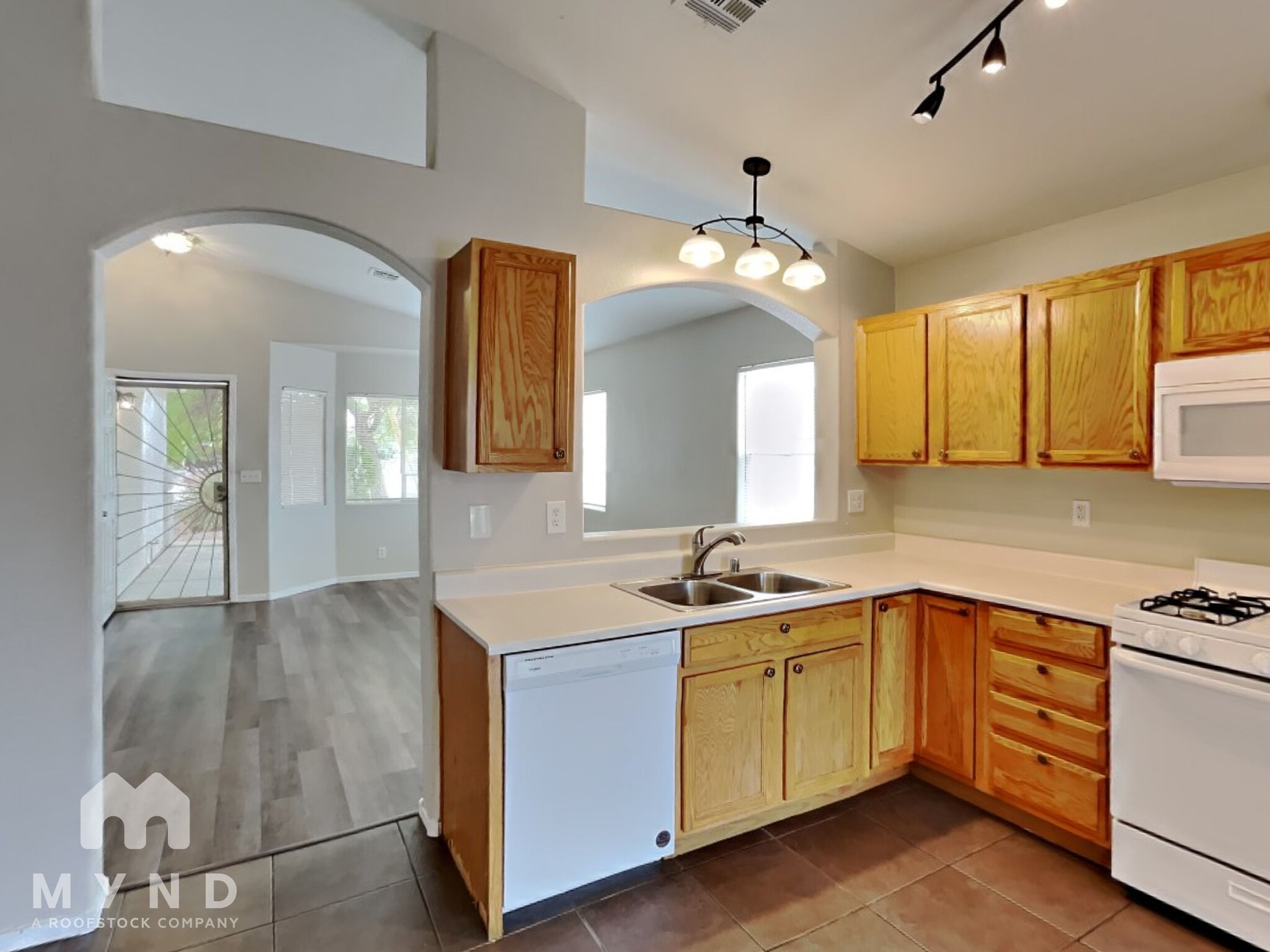 Building Photo - 514 Oak Island Dr