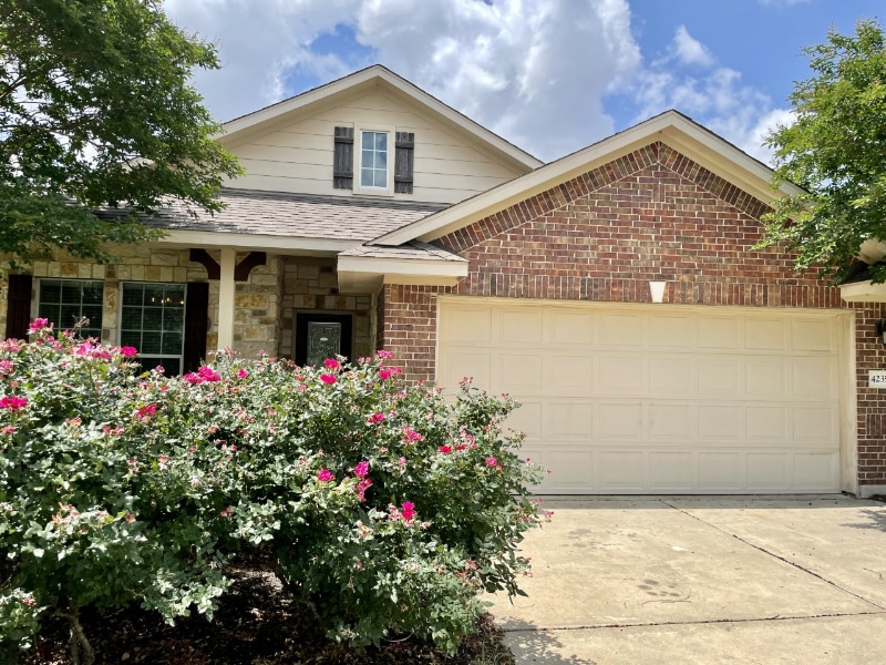 Building Photo - 4235 Fairmeadow Dr