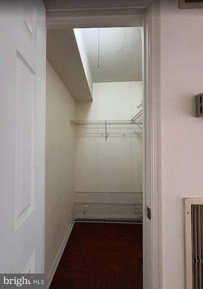 Building Photo - 6300 Stevenson Ave