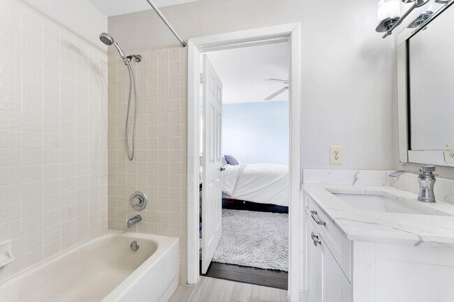 Building Photo - 8080 Burlington Ct