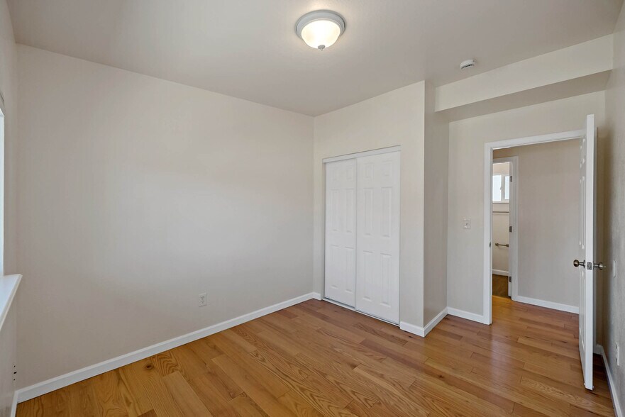 Building Photo - 230 Sanford Ave