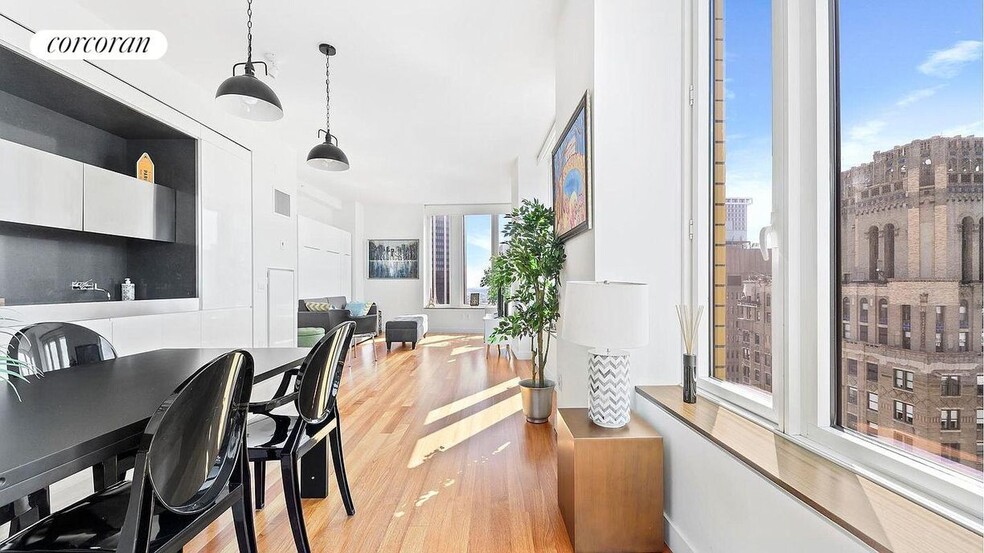 Building Photo - 15 S William St