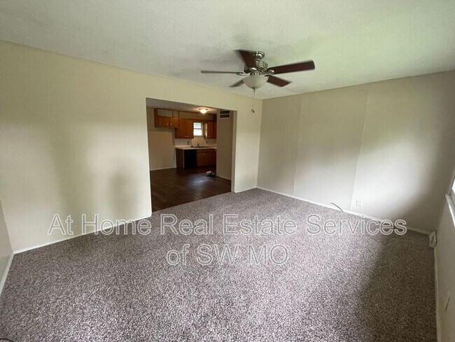 Building Photo - 2639 W Truman St