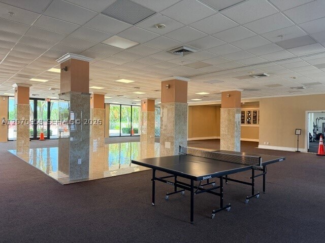 Building Photo - 400 Kings Point Dr