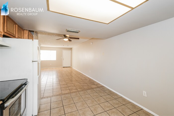 Building Photo - 3313 W Harmont Dr