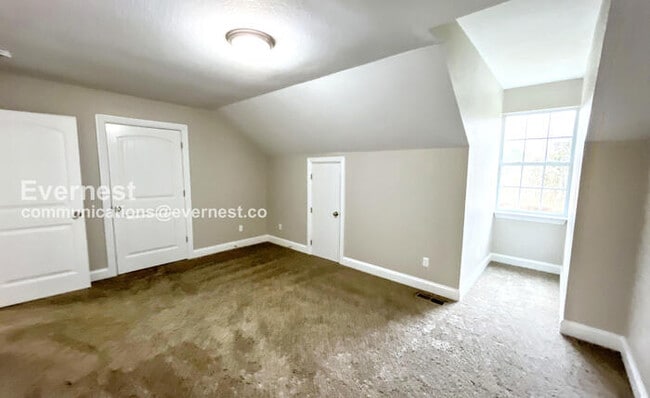 Building Photo - 162 Brown Estates Dr