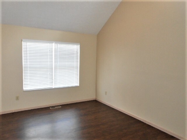 Building Photo - 7176 Oliver Winchester Dr