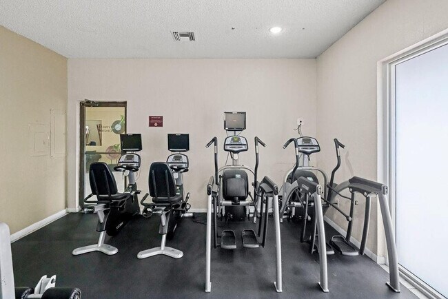 Building Photo - 6930 NW 186th St