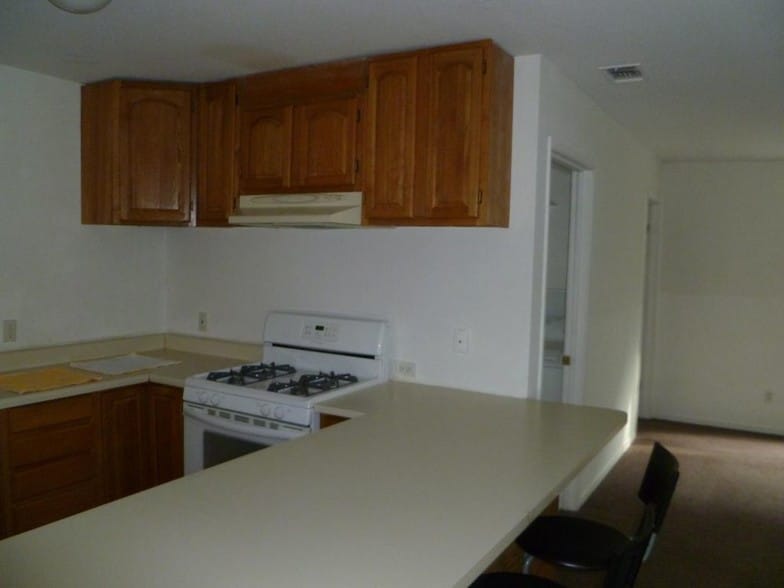 Building Photo - 2022 4th St