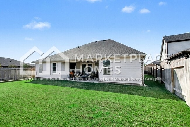 Building Photo - 3839 Hordley Ter Trl