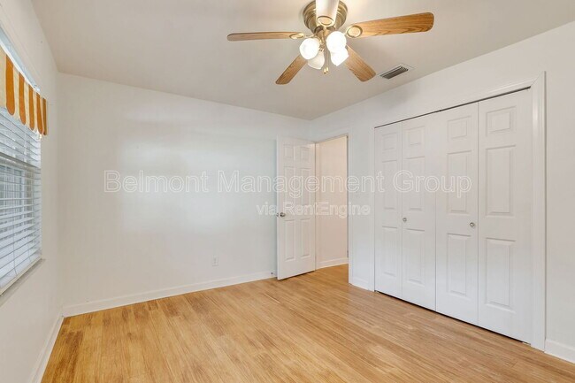 Building Photo - 5376 Majestic Island Cir