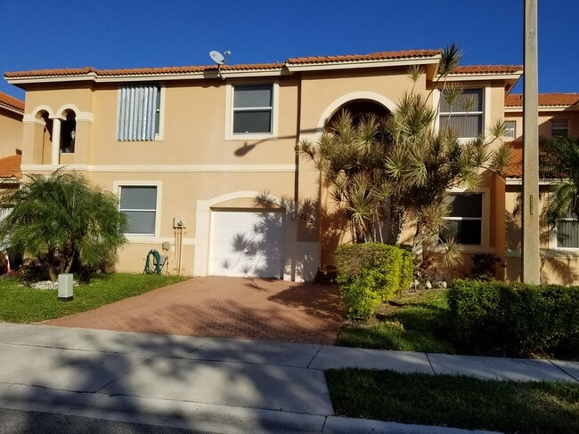 Primary Photo - 2233 NW 161st Ave