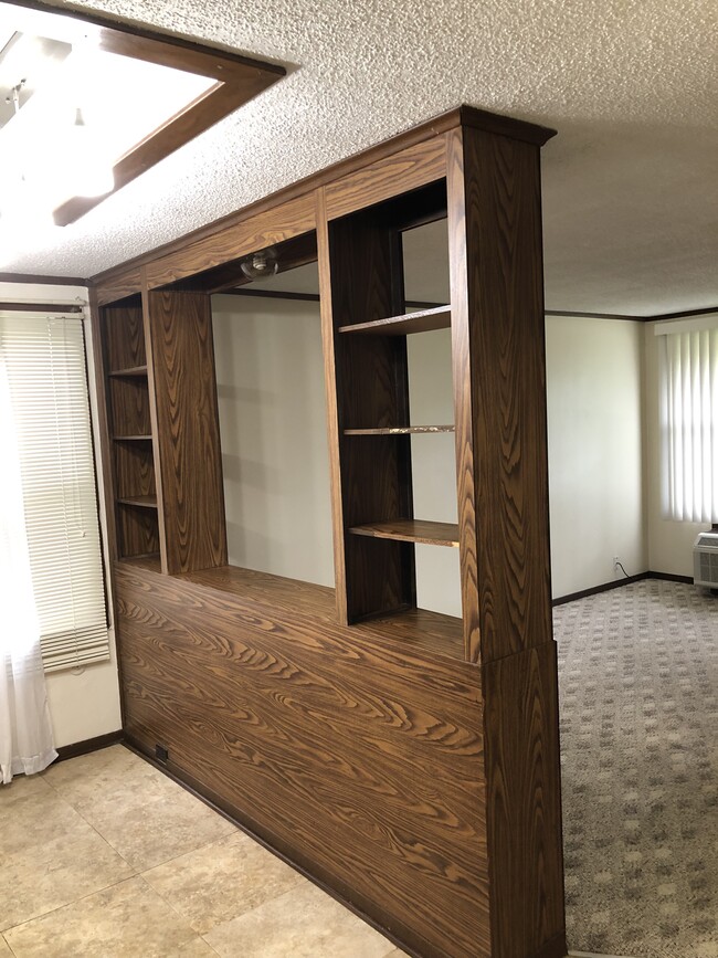 Building Photo - 1751 Sun Apple Way
