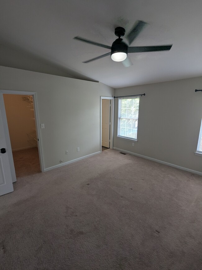 Building Photo - 708 Galleon Dr
