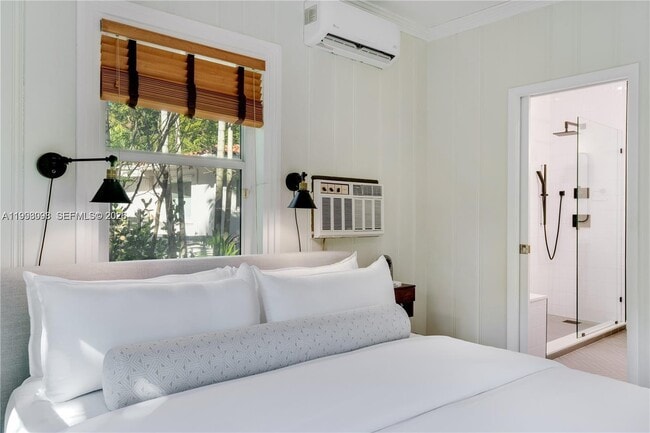 Building Photo - 414 Camilo Ave