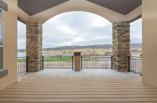 Building Photo - Stunning 3-Bed, 3-Bath Retreat with dedica...