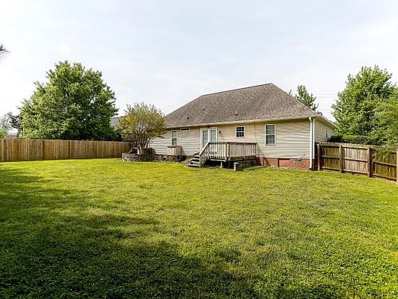 Building Photo - 186 Putter Point Dr