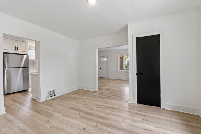 Building Photo - READY FOR MOVE IN! Don't miss this fully renovated 3-bedroom in Penn Hills!