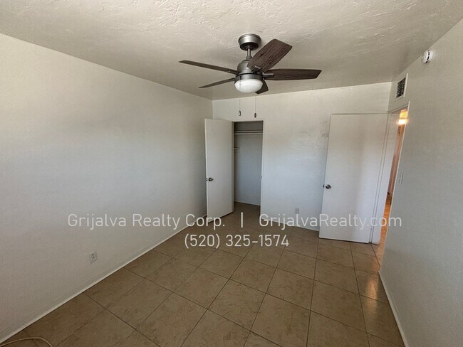 Building Photo - 4617 Eastland