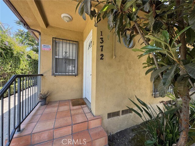 Primary Photo - 1372 W 36th St