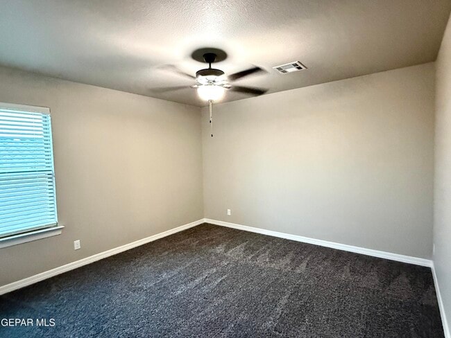 Building Photo - 12824 Linstead Ave