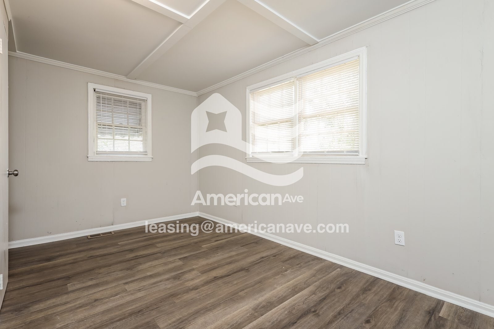 Building Photo - 1708 28th Ave