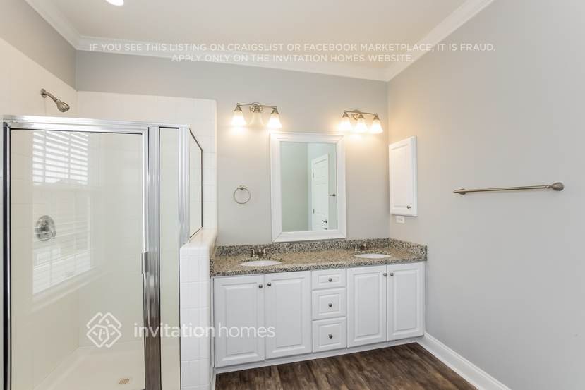 Building Photo - 3016 Ivy Brook Pl