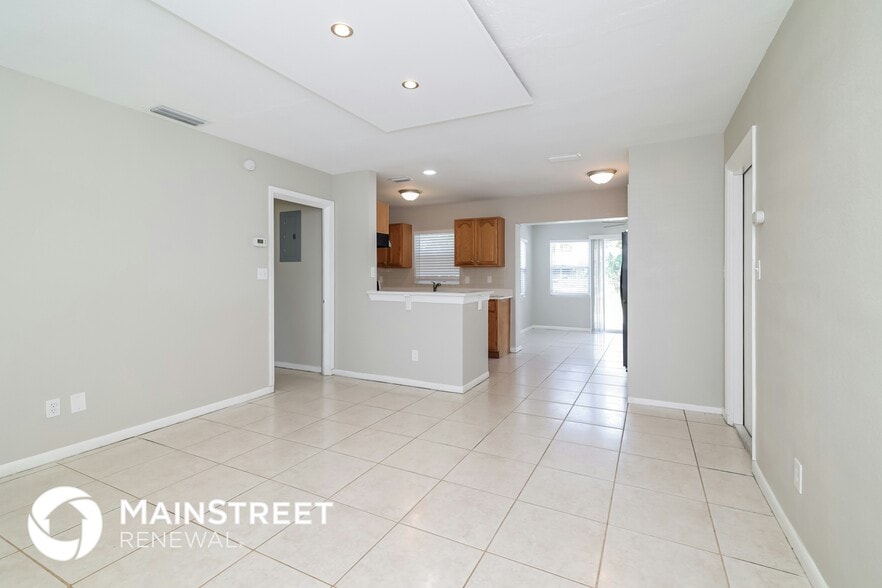 Building Photo - 7007 Alvina Way