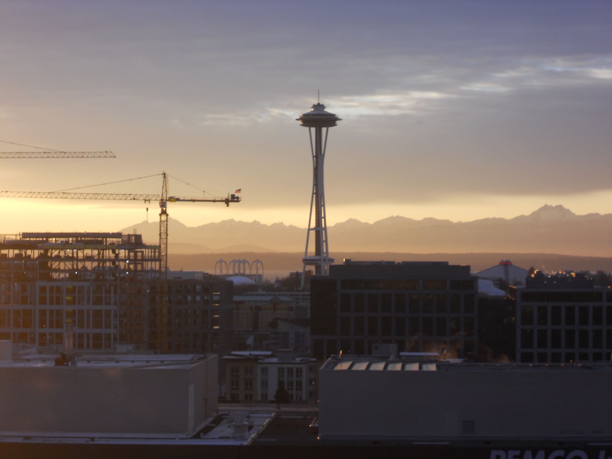 710 sq foot condo for rent with a view that can't be beat! - 320 Melrose Ave E