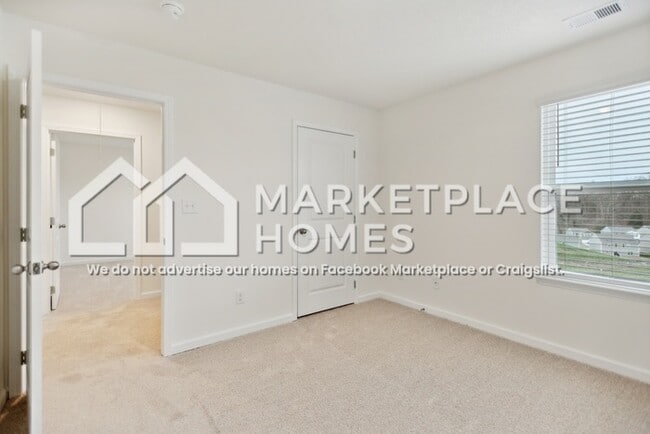 Building Photo - 1161 Ridge Parke