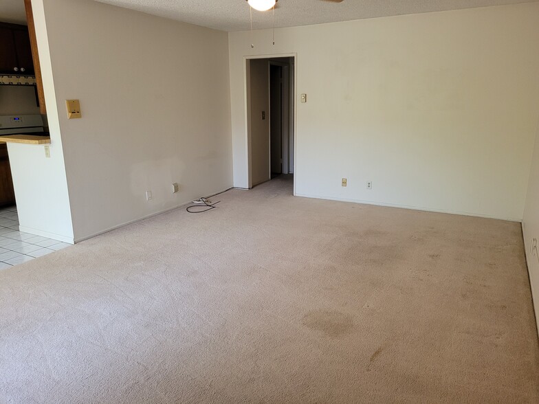 Building Photo - 3637 Glendon Ave