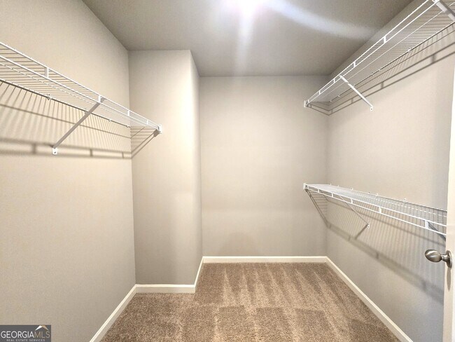 Building Photo - 1866 Castleberry Ln