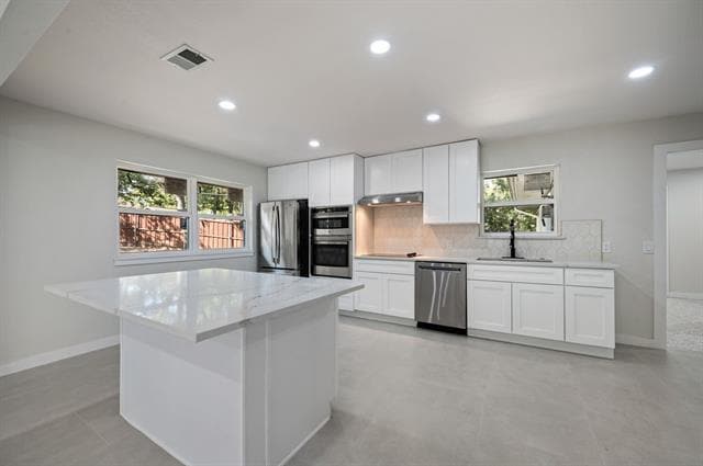 Building Photo - 1200 Tanglewood Trail