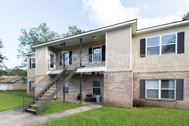 Building Photo - 15815 Adam Rd