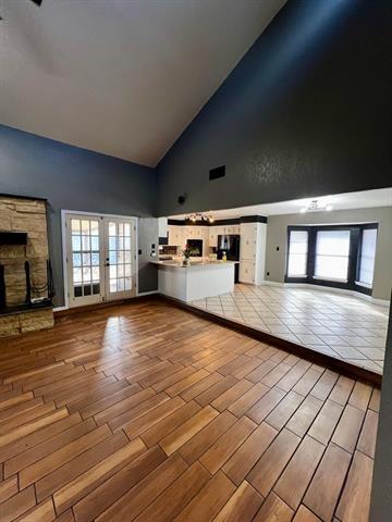 Building Photo - 4649 Oak Knoll St