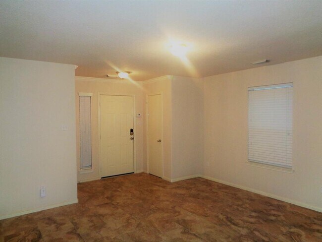 Building Photo - 12319 Chute Forest Ct