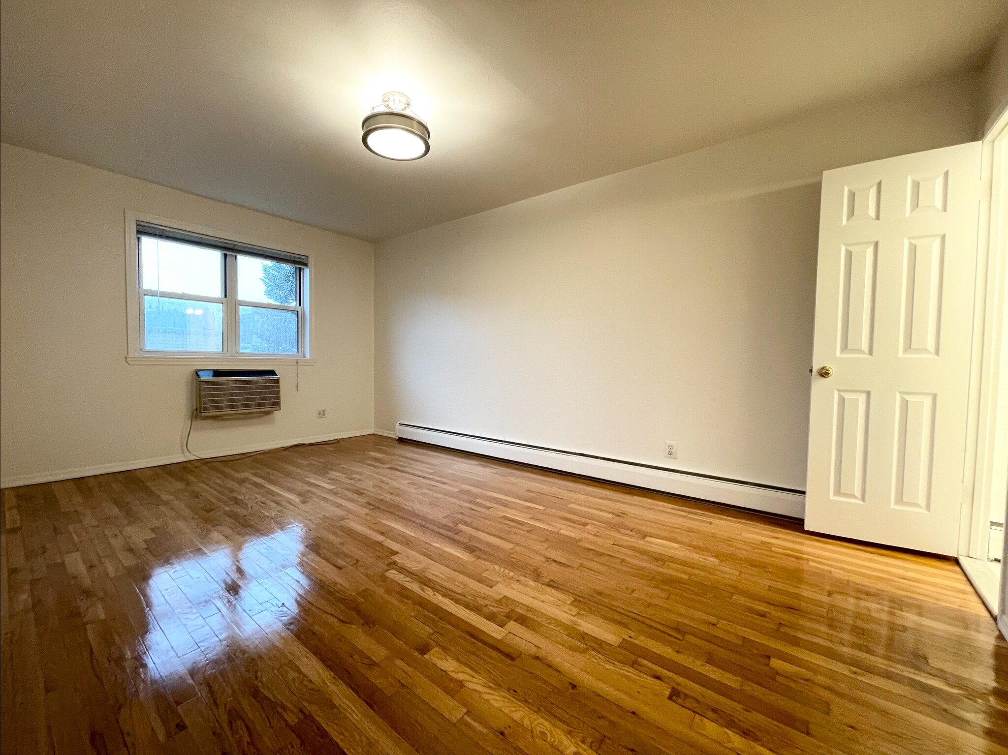 Building Photo - 4305 49th St