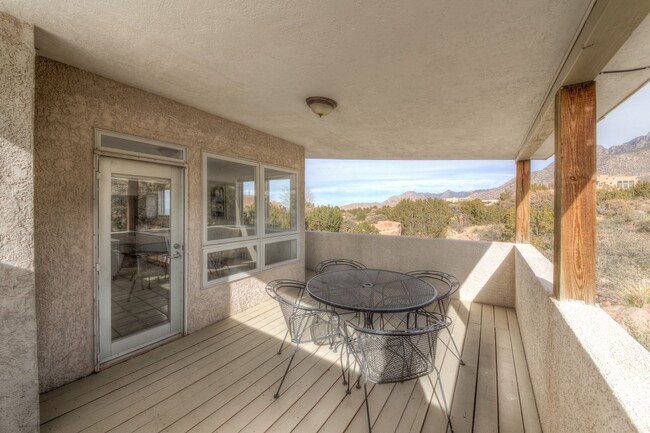Building Photo - SANDIA HEIGHTS EXECUTIVE RENTAL 2+Story 3B...