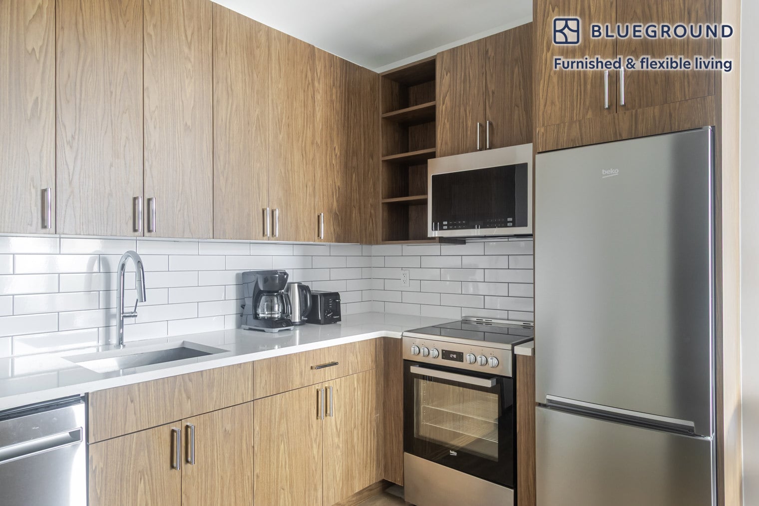 Building Photo - 82 4th Ave