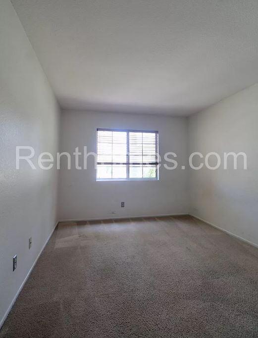 Building Photo - 1260 Corte Famosa