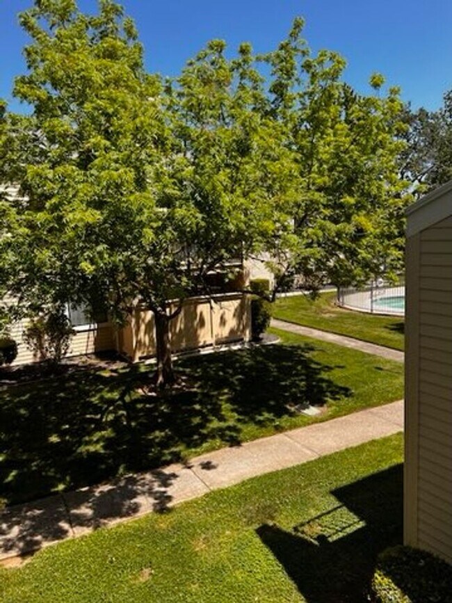 Building Photo - OPEN HOUSE!! SUNDAY, AUG. 3RD @ 11AM- 2PM
